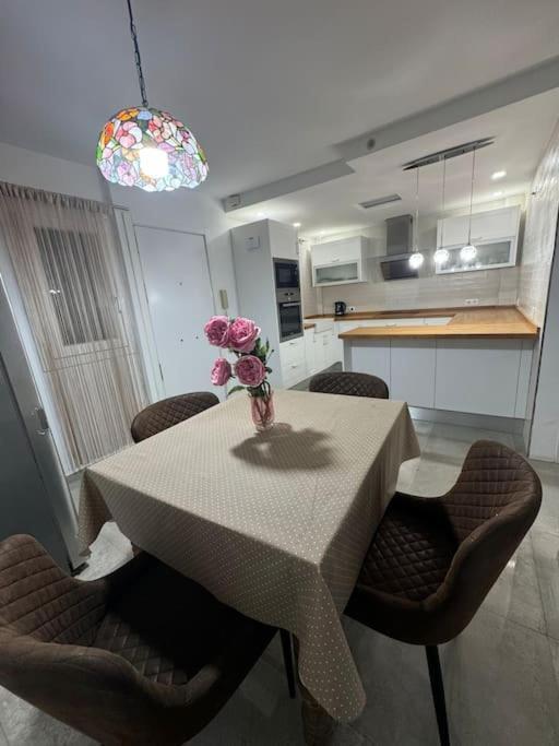 Casa Preciosa Ideal Para Familias La Línea de la Concepción Esterno foto