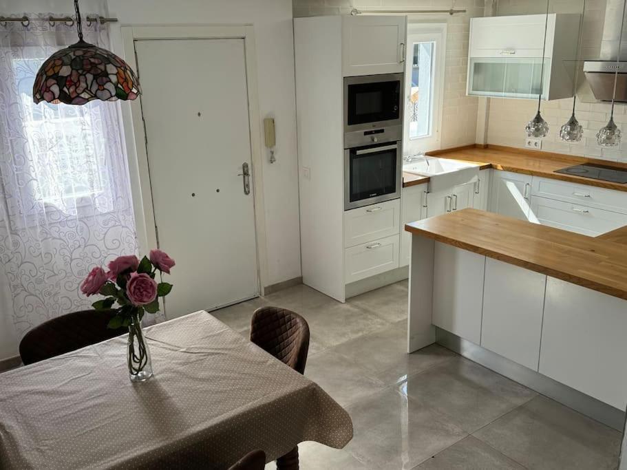 Casa Preciosa Ideal Para Familias La Línea de la Concepción Esterno foto