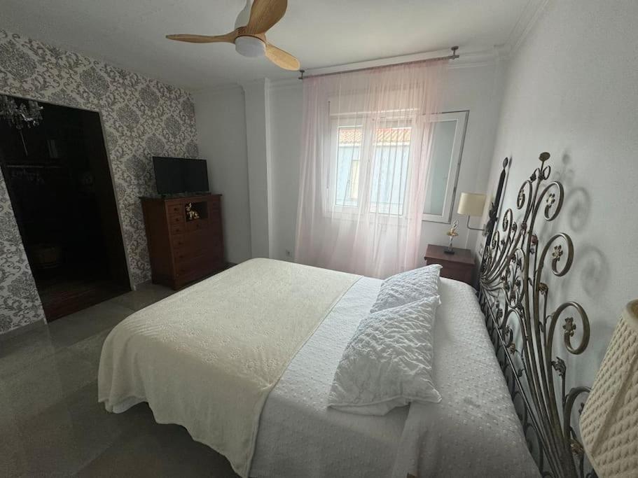 Casa Preciosa Ideal Para Familias La Línea de la Concepción Esterno foto
