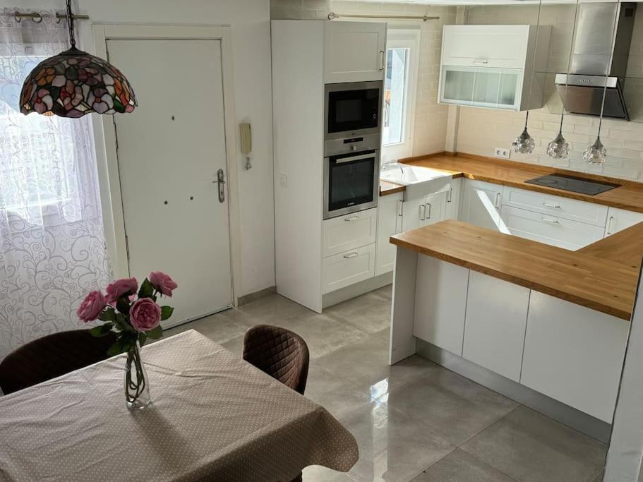 Casa Preciosa Ideal Para Familias La Línea de la Concepción Esterno foto